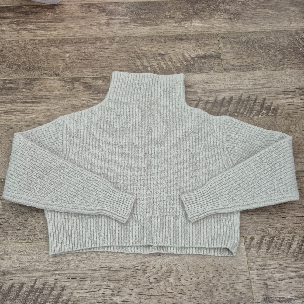 Wilfred Aritzia Women's Cream Cropped Montpellier Knit Sweater Size XS